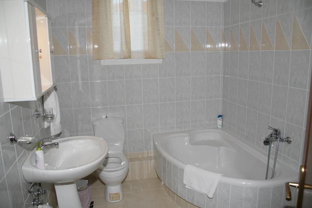Elanthi Hostel קסטוריה מראה חיצוני תמונה