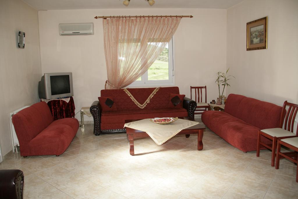 Elanthi Hostel קסטוריה מראה חיצוני תמונה